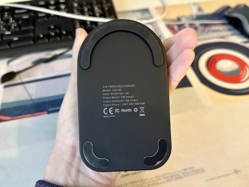 COOMOOY 3-in-1 Magnetic Wireless Charger