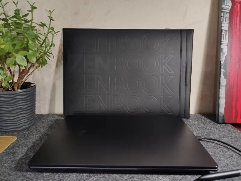 ASUS Zenbook Pro 14 Duo OLED korpusu