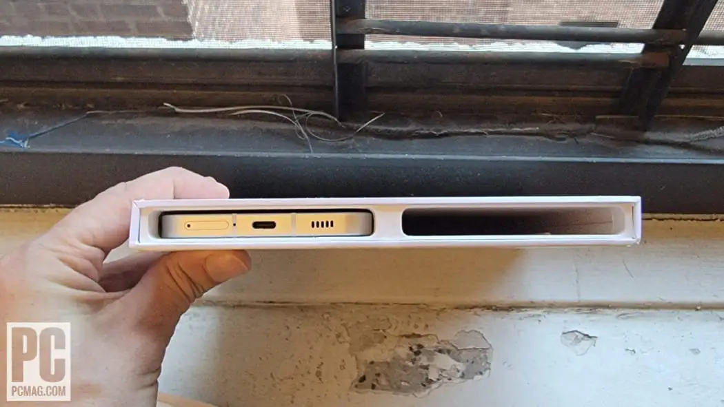 Nothing Phone (1)