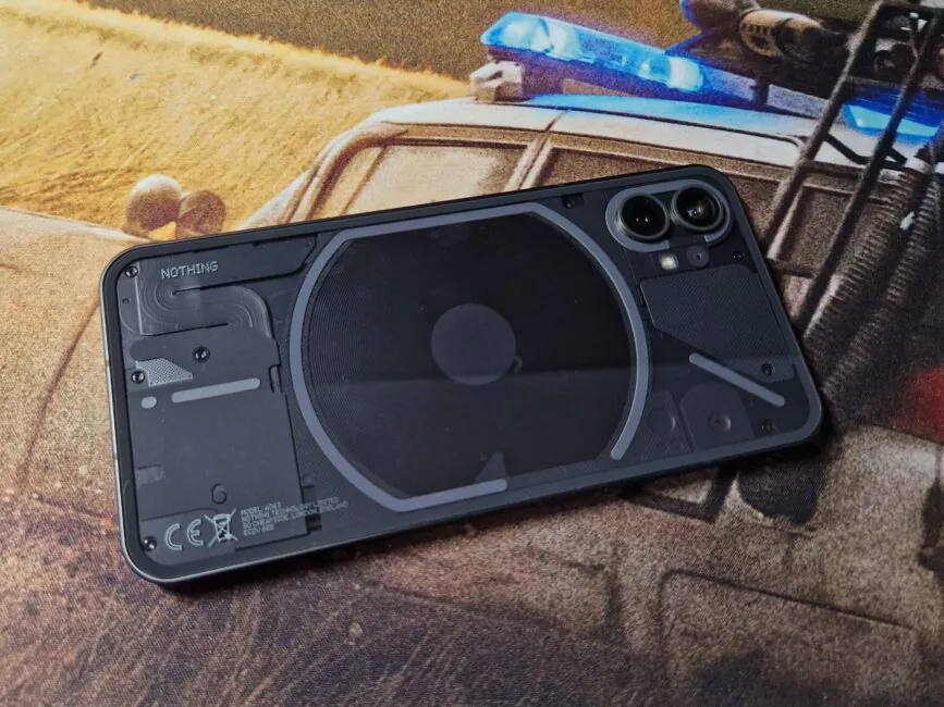 Design Nothing Phone (1)