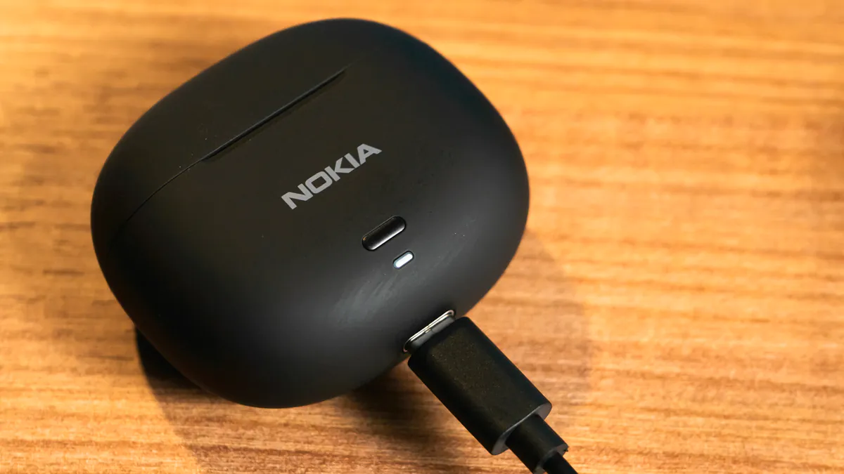Слушалки Nokia Go Earbuds 2 Pro