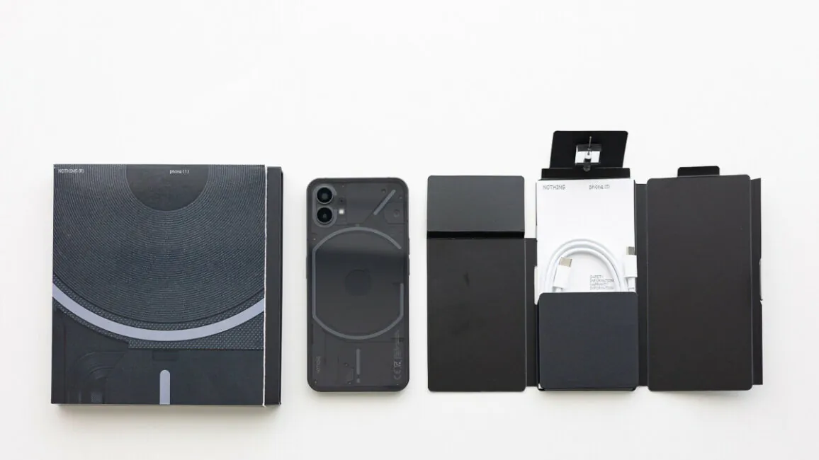 Nothing Phone (1)
