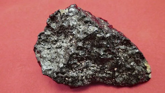 Un misterioso meteorite potrebbe rivelare se una volta esisteva la vita su Marte