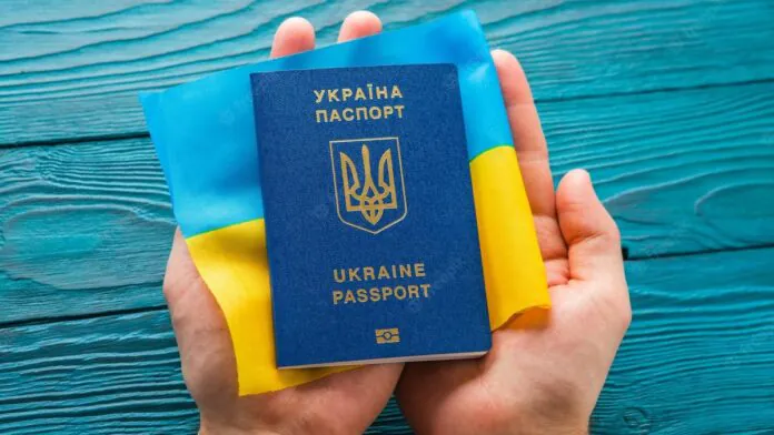 Ukrajinský mezinárodní pas