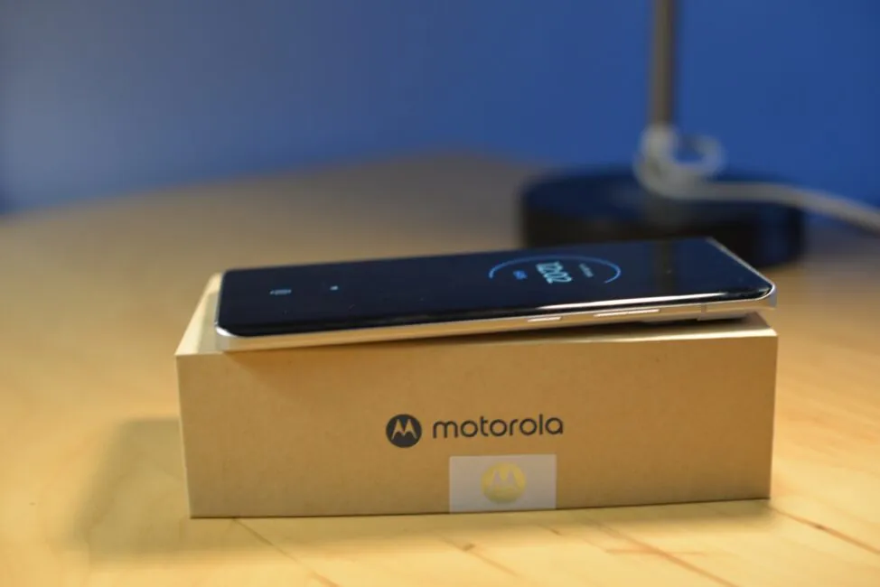 Motorola 邊緣 30 融合