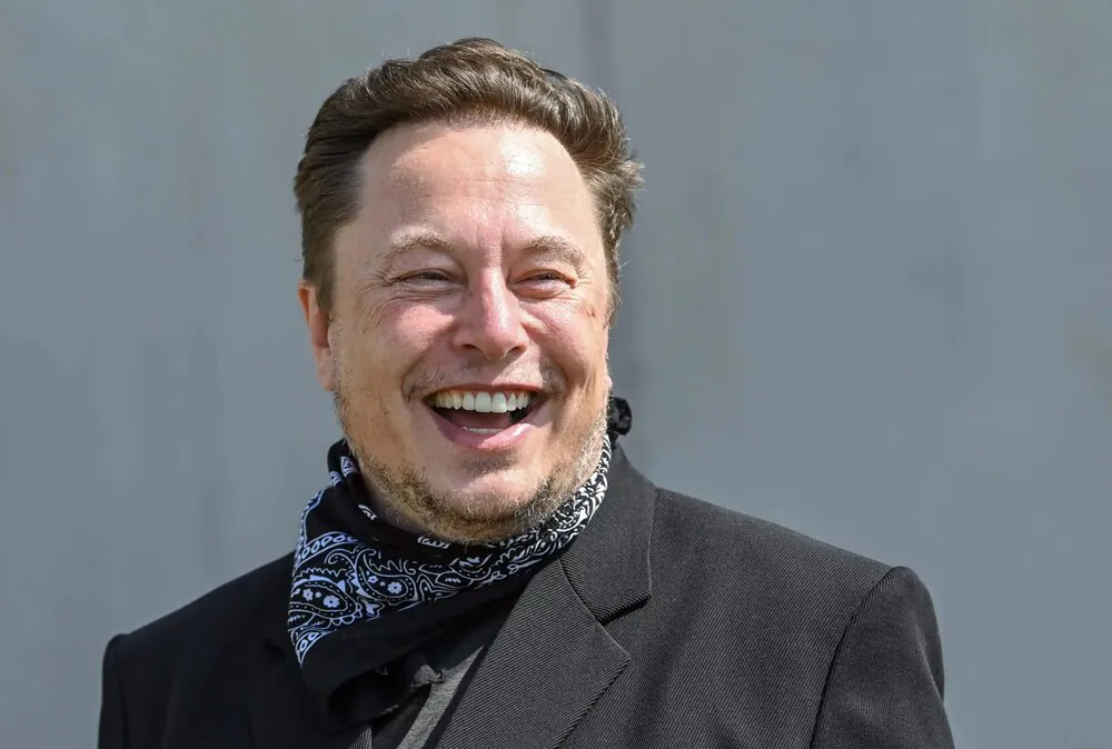 Elon Masker