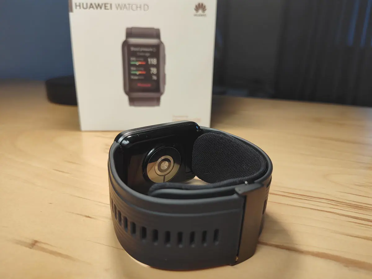 Probamos el Huawei Watch D: el reloj que mide la tensión