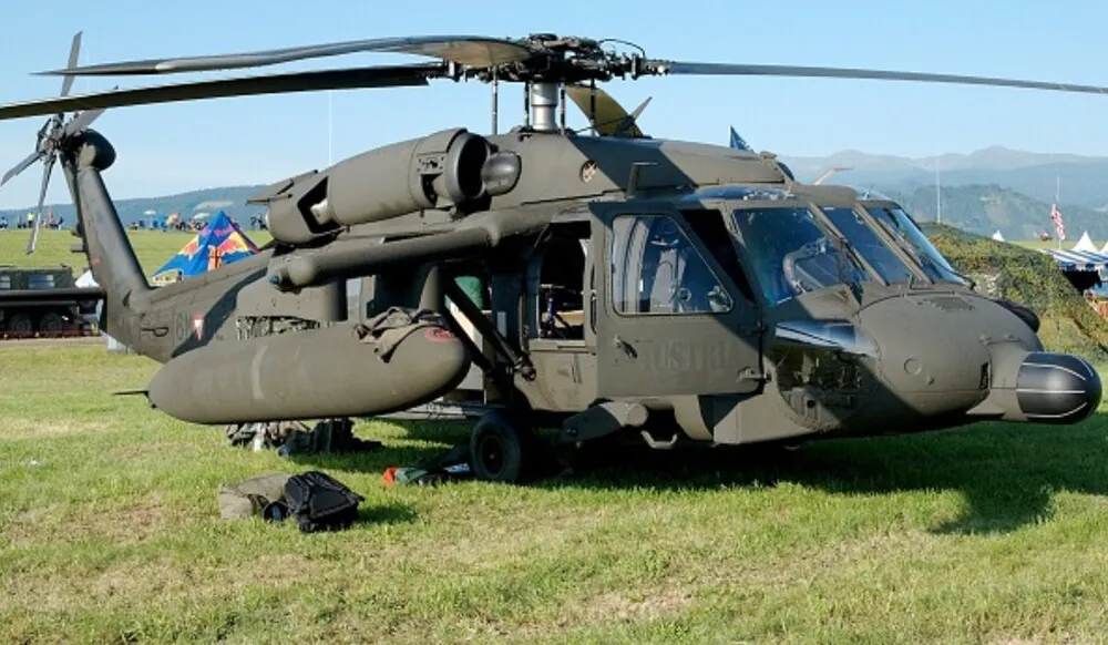 Diều hâu đen UH-60
