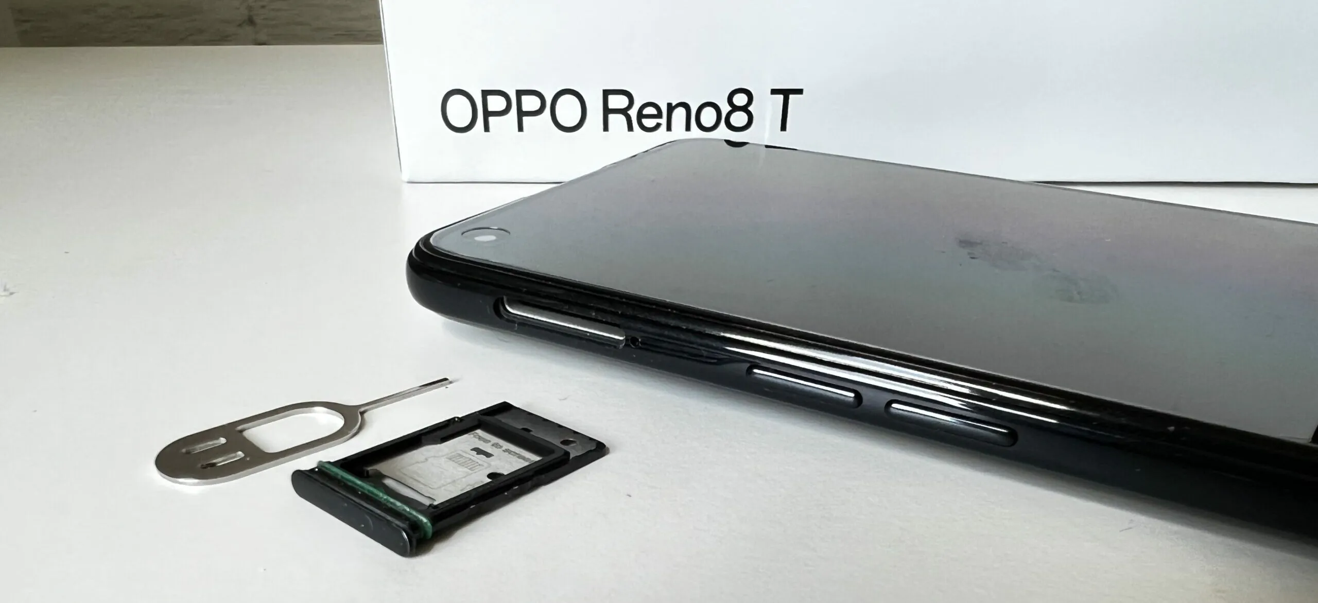 OPPO Reno8 T review: a mid-budget smartphone with a microscope