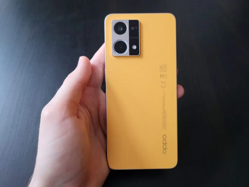 OPPO Reno7