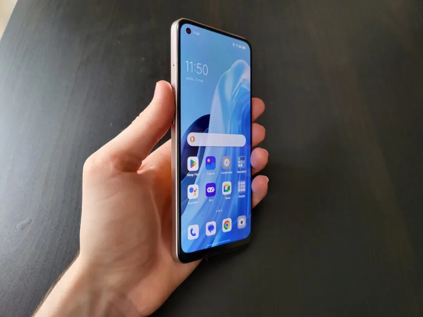 OPPO Reno7