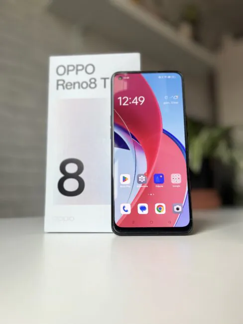 OPPO Reno8 T review: a mid-budget smartphone with a microscope