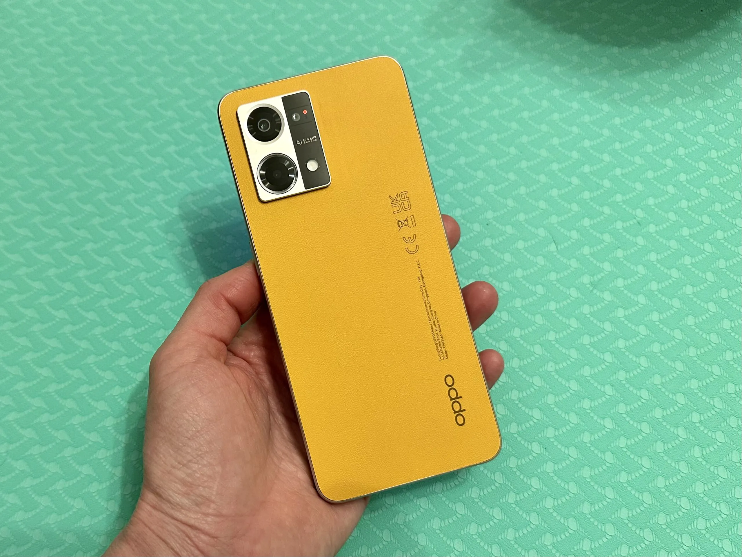 OPPO Reno7