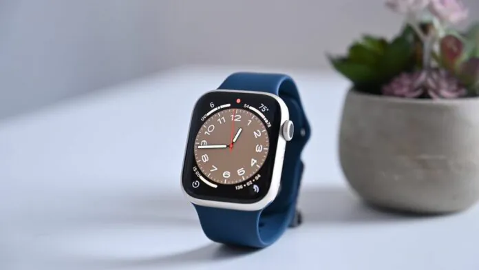 Apple 手表系列8