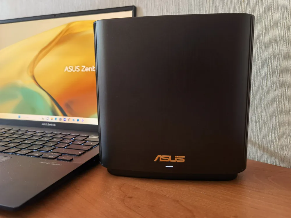 ASUS Zen Wi-Fi XT9