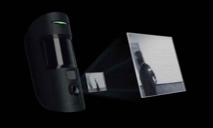Ajax Systems vyrábí pohybové senzory MotionCam Fibra a MotionCam (PhOD) Fibra