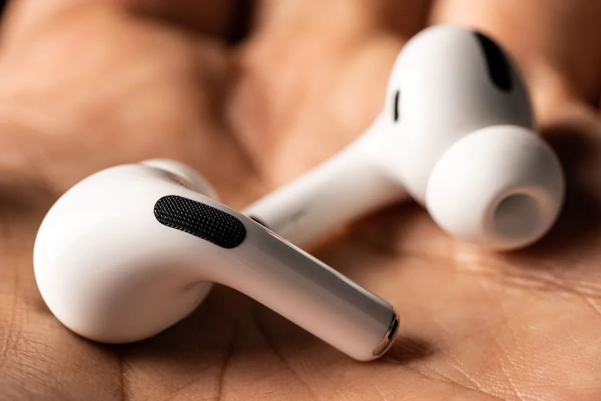 earbuds