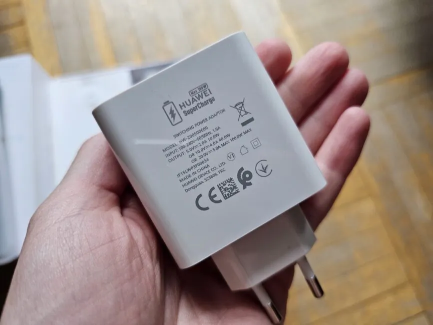 Huawei nova 11 Pro charger