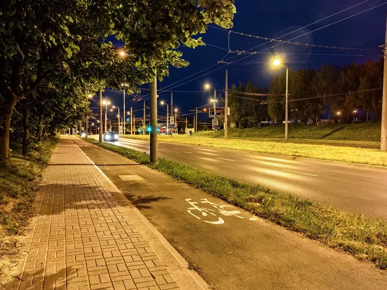 Nova 11 Pro night photo