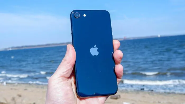 Apple iPhone SE 4 kan få et batteri som iPhone 14 - Root-Nation.com