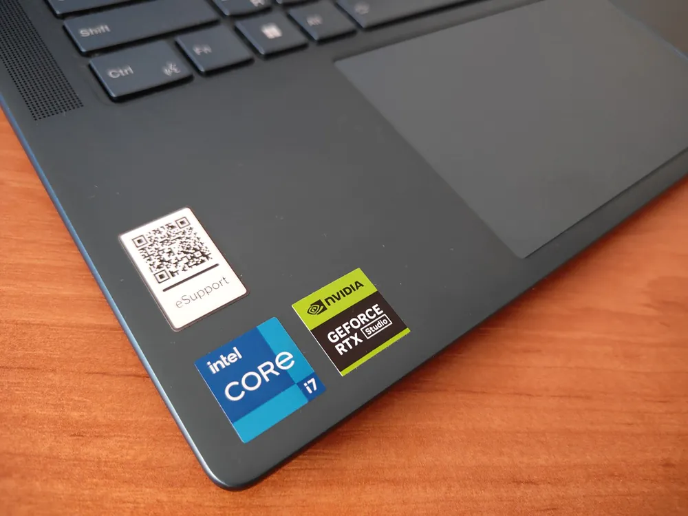 Lenovo Yoga Pro 7