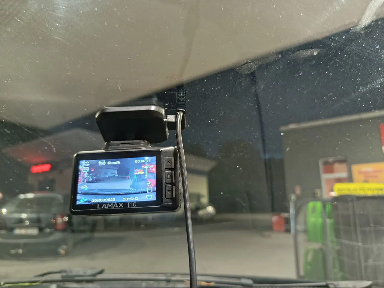 Lamax T10 4K DASHCAM