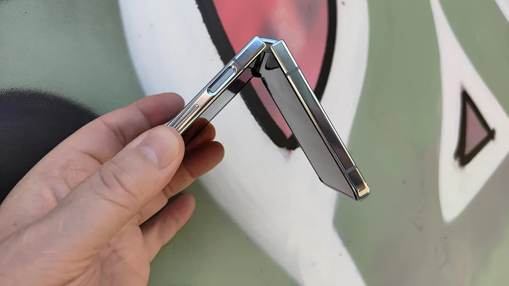 Samsung Galaxy Flip5