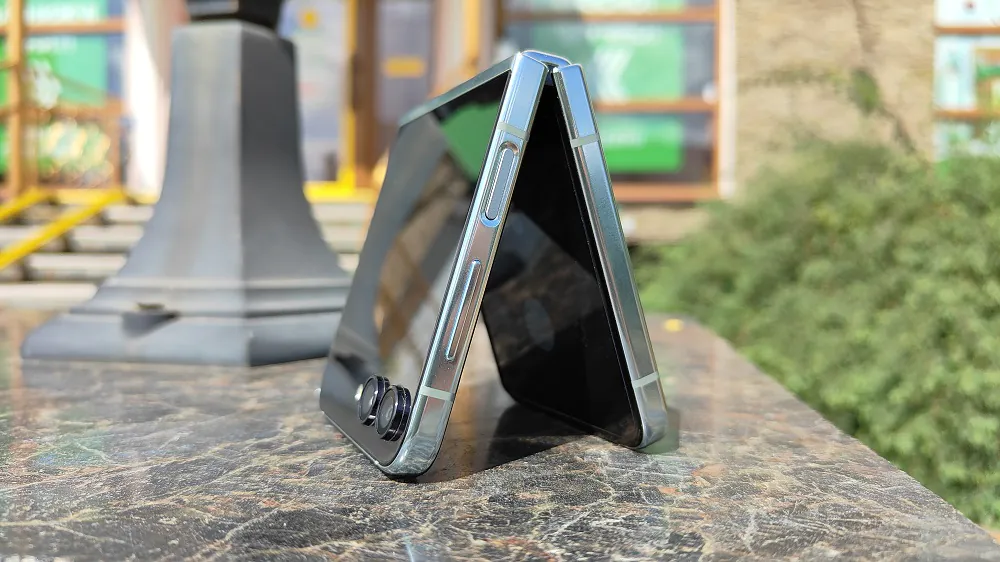 Samsung Galaxy Flip5