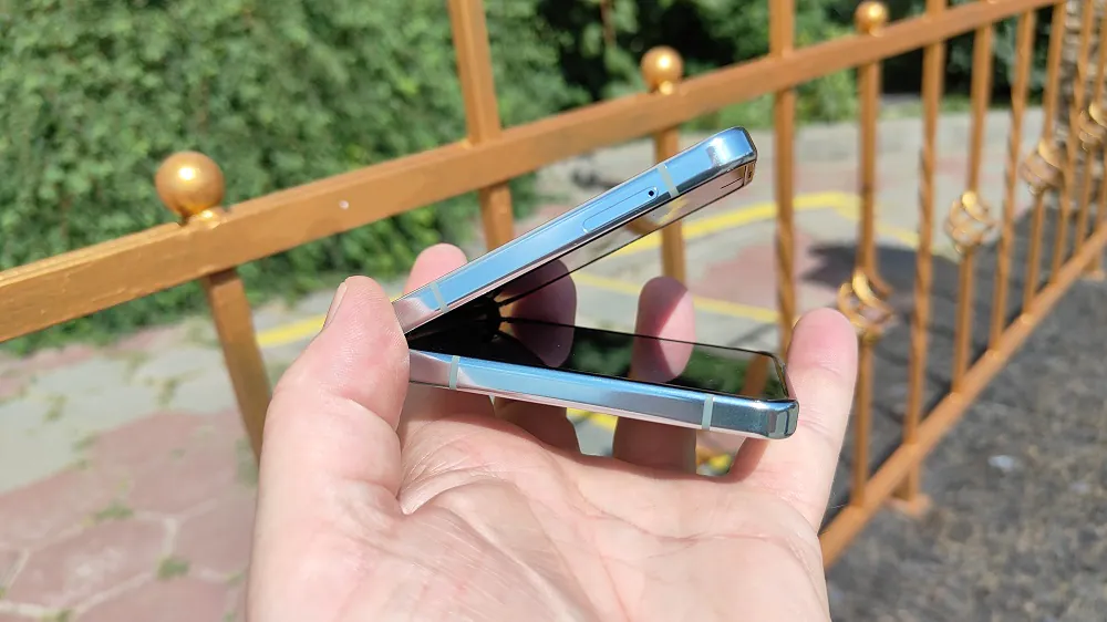 Samsung Galaxy Flip5