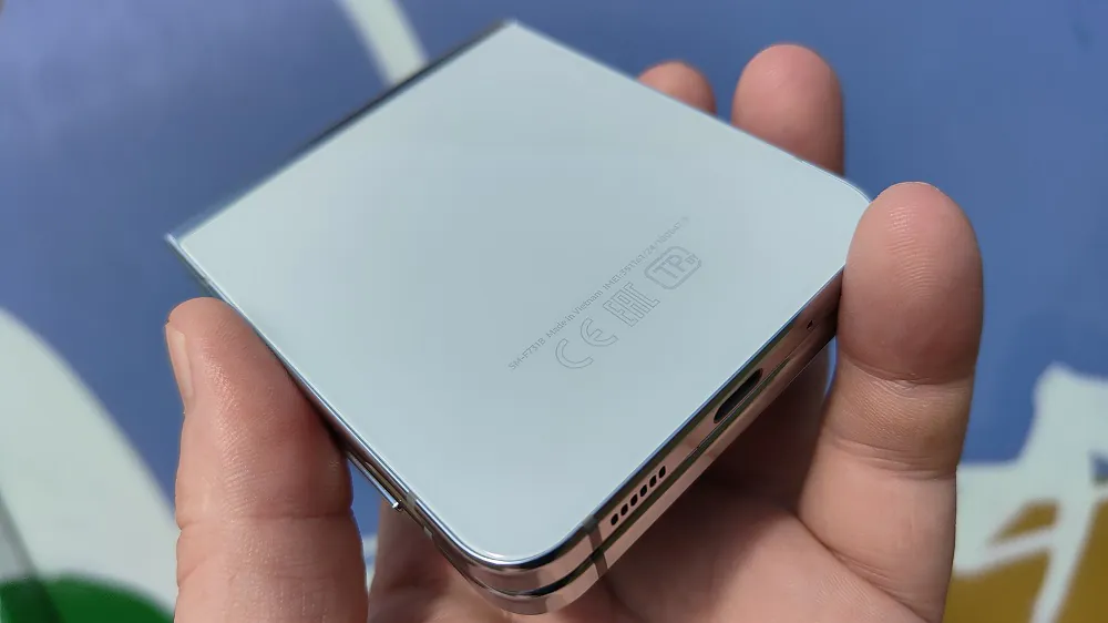 Samsung Galaxy Flip5