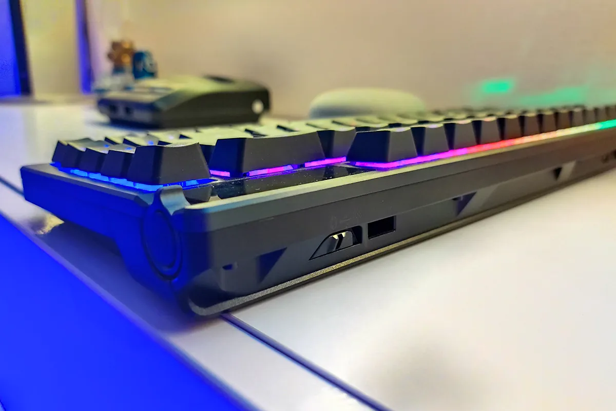 ASUS ROG Azoth