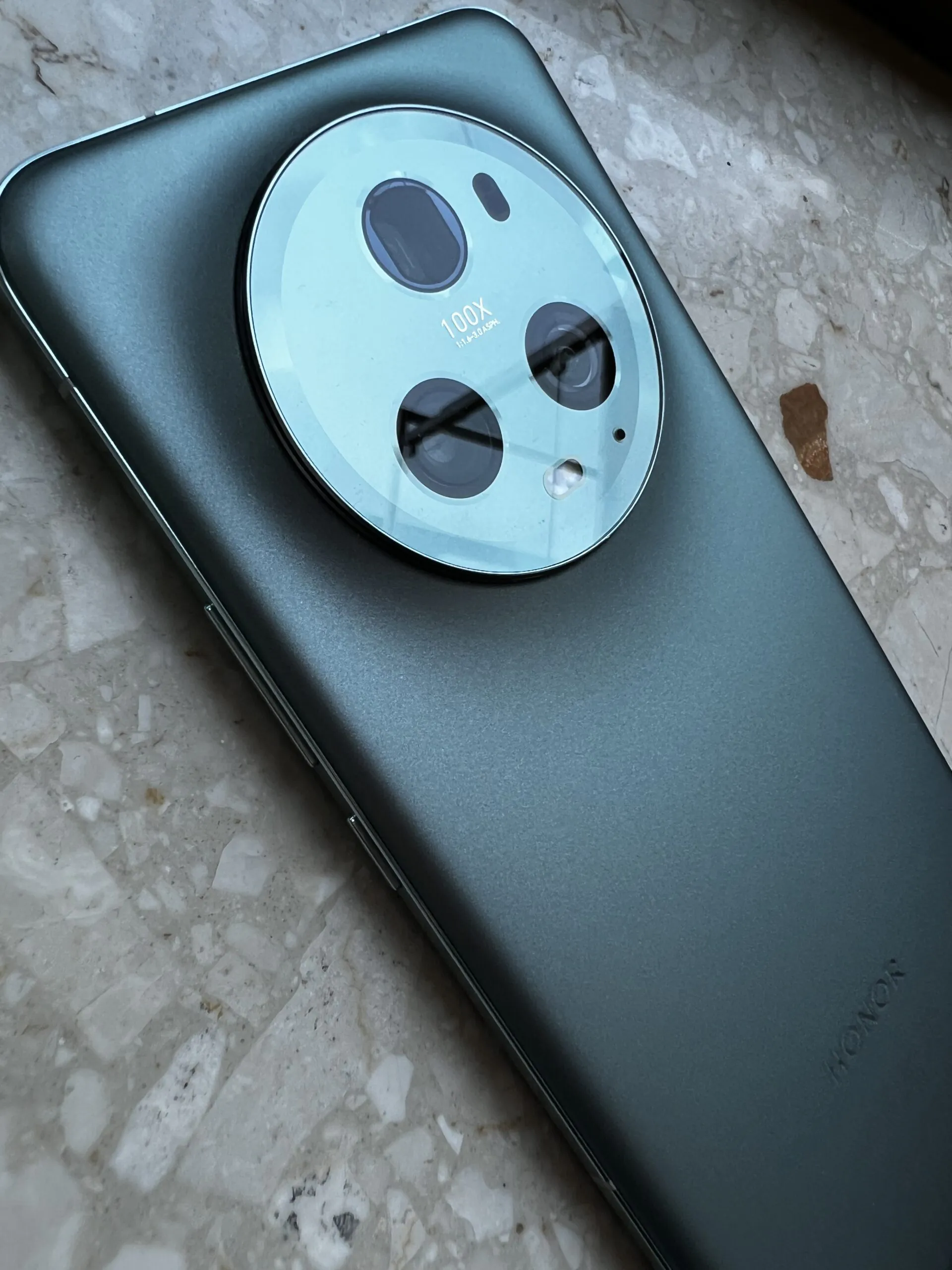 HONOR Magic5 Pro