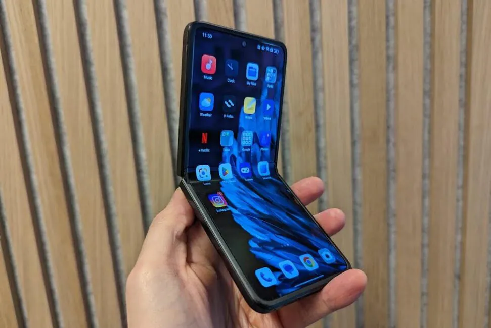 OPPO – Find N2 Flip