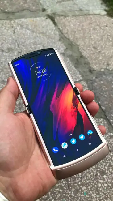 razr 2020 5G