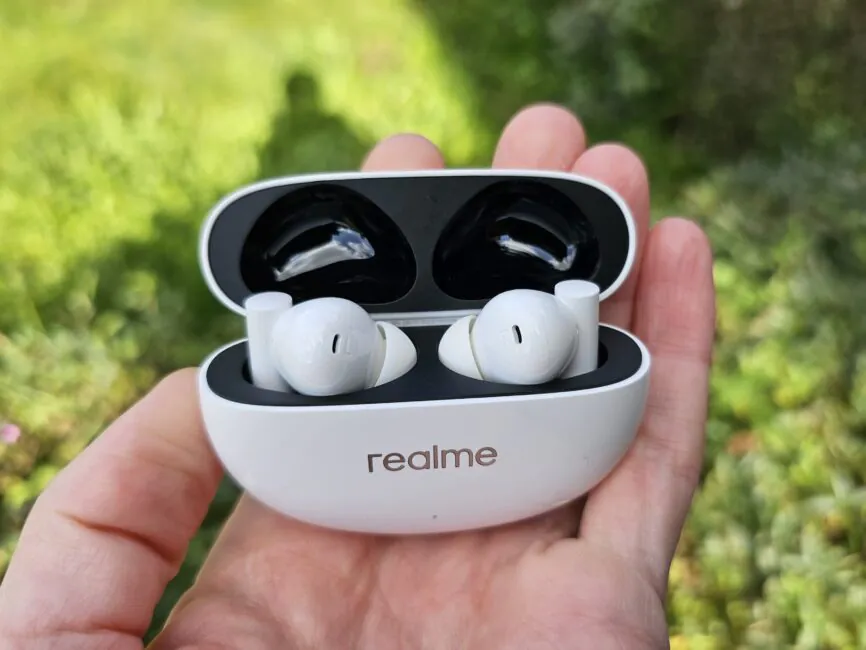 realme 芽空气5