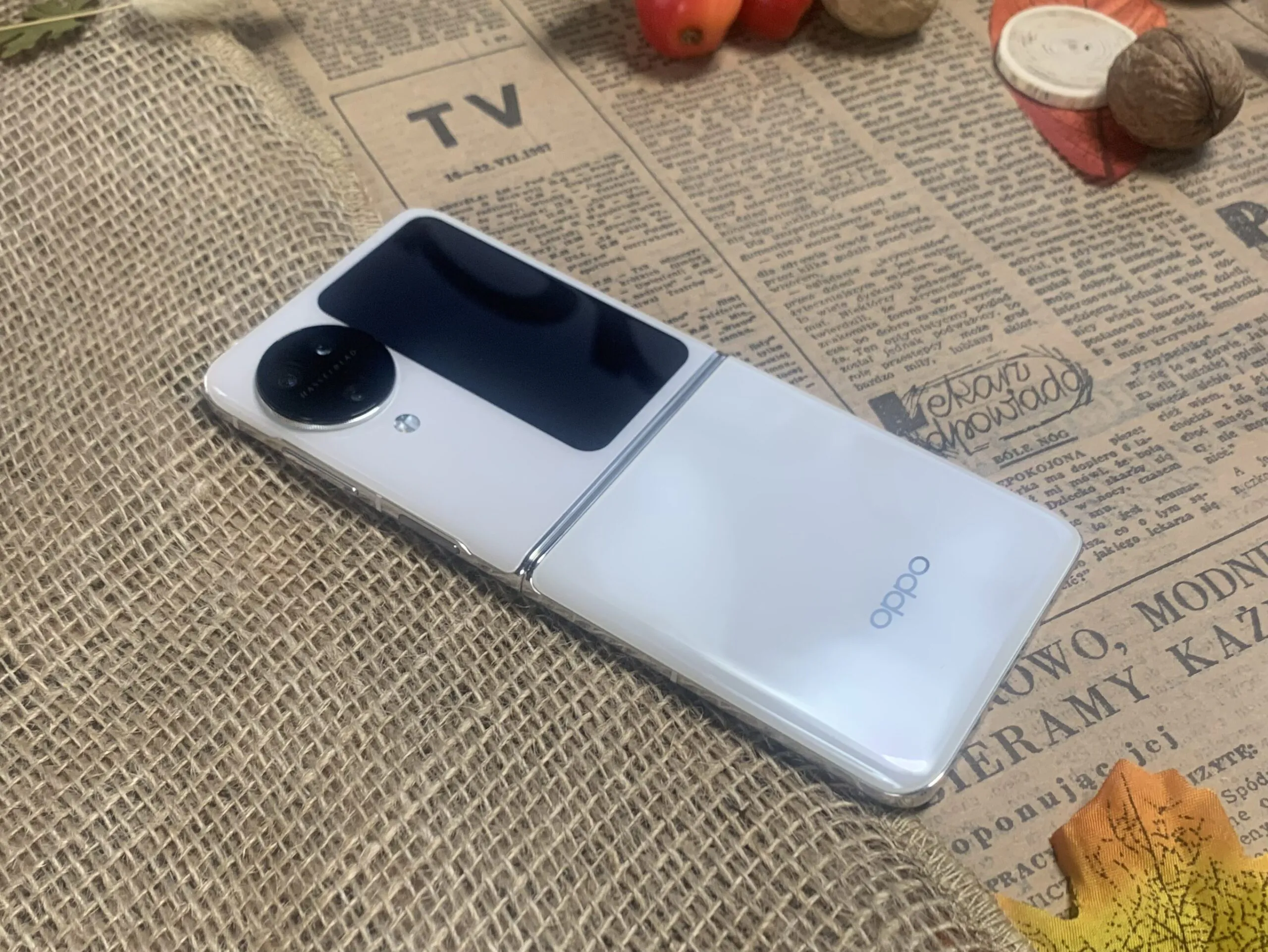 OPPO N3 Flip'i Bul