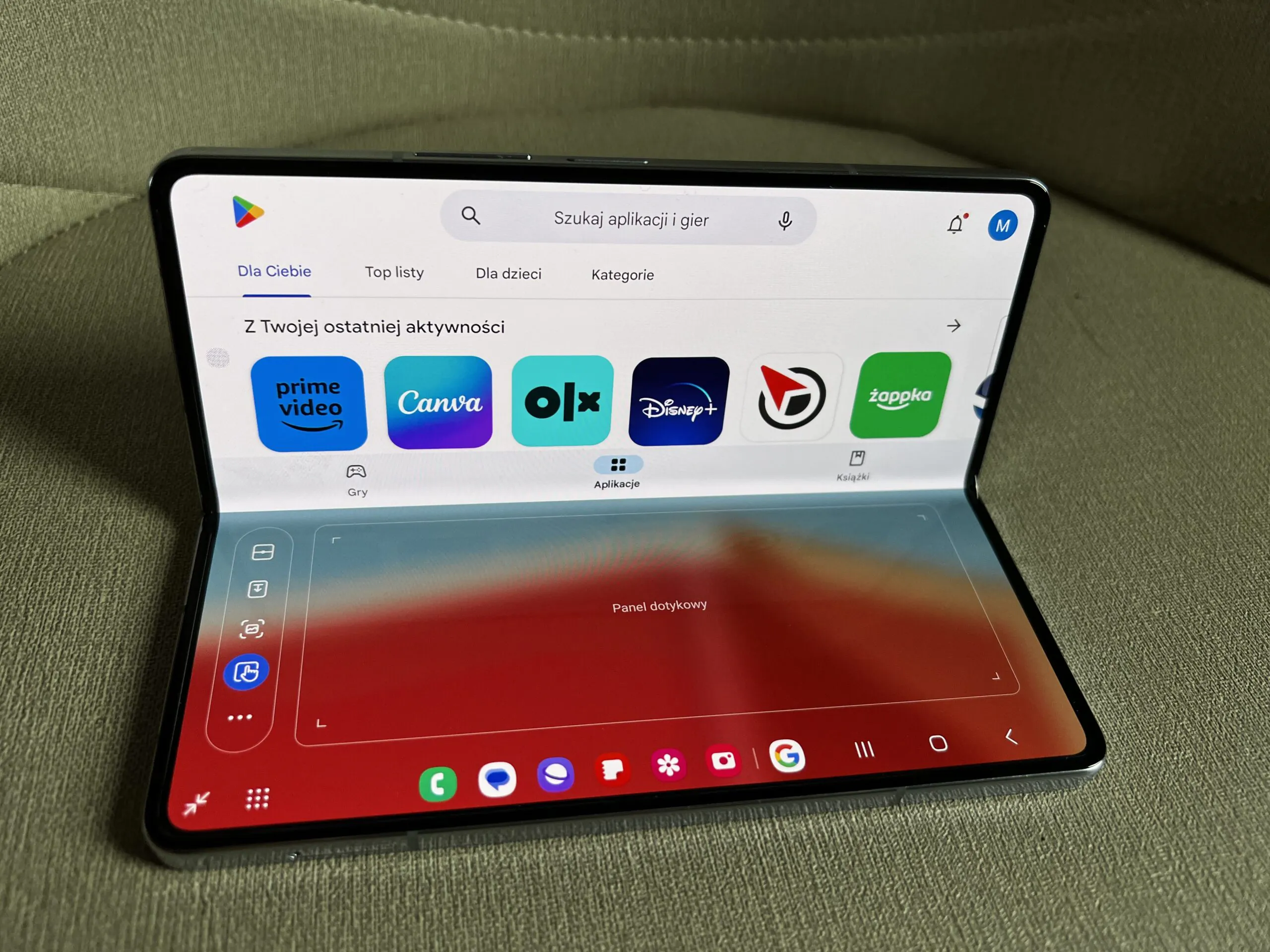 Galaxy Fold5