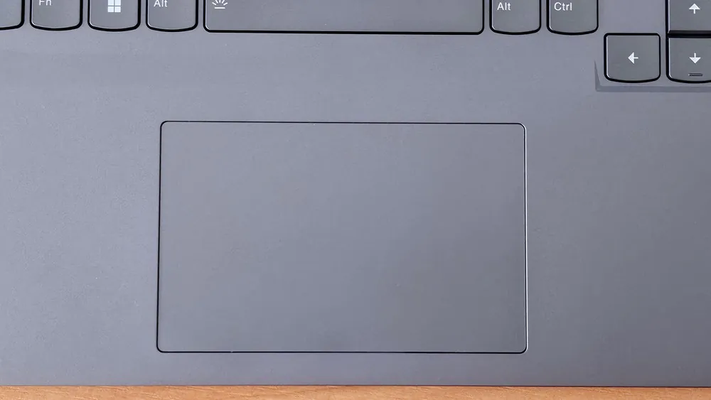 Lenovo LOQ 16