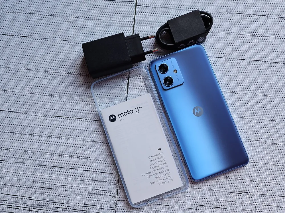 Motorola Moto G54 Power pictures, official photos