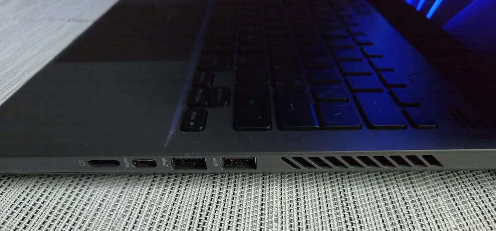ASUS ROG Zephirus G14