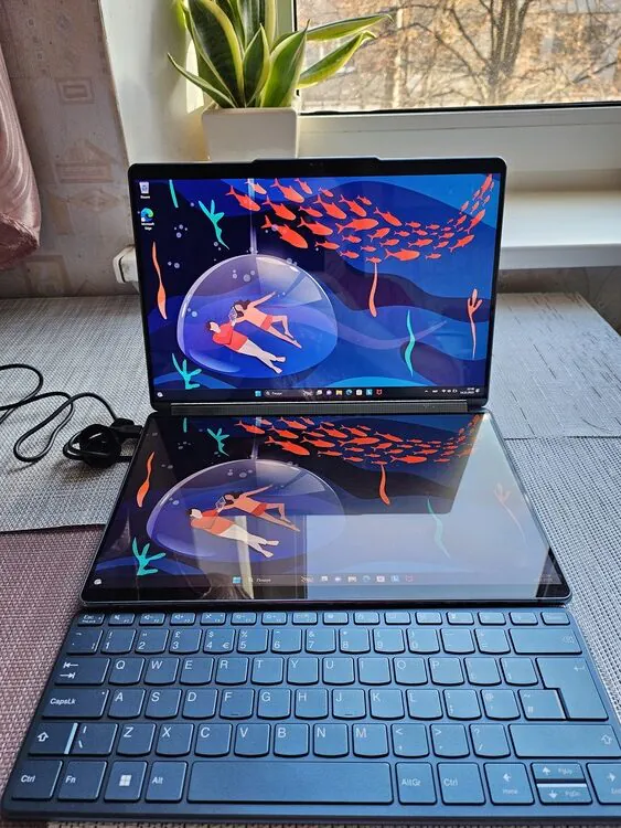 Lenovo Yoga Book 9