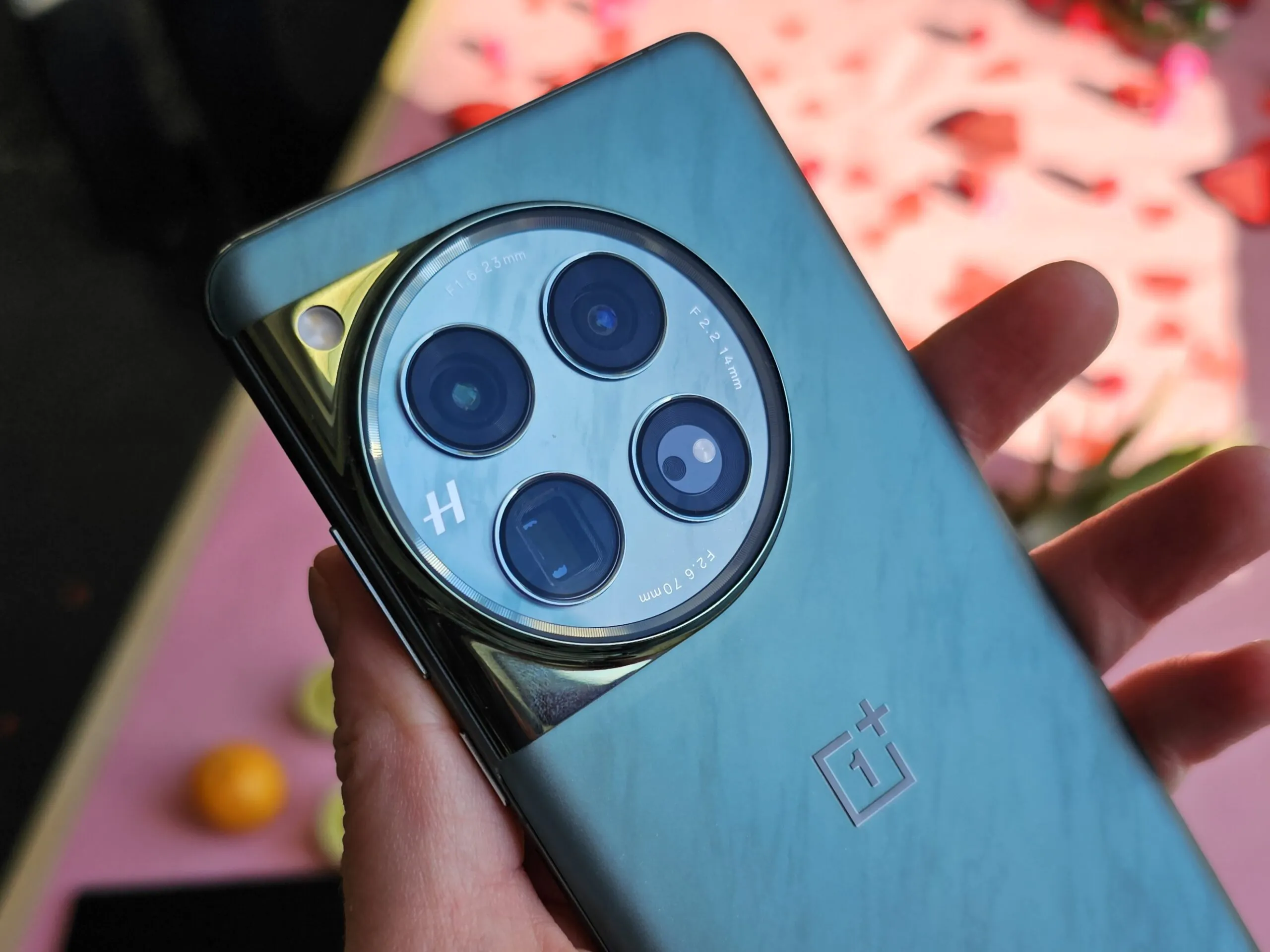 OnePlus 12