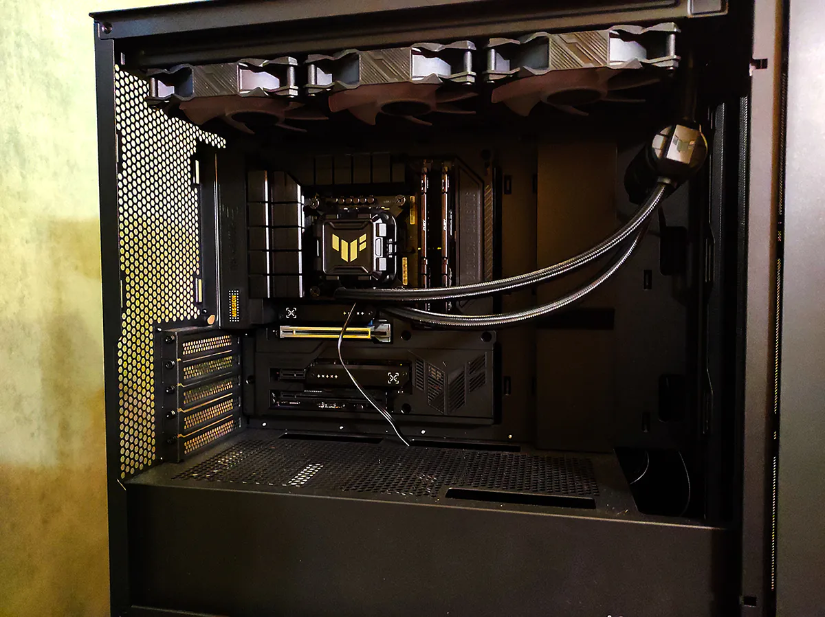 ASUS TUF GAMING B760M-BTF WIFI