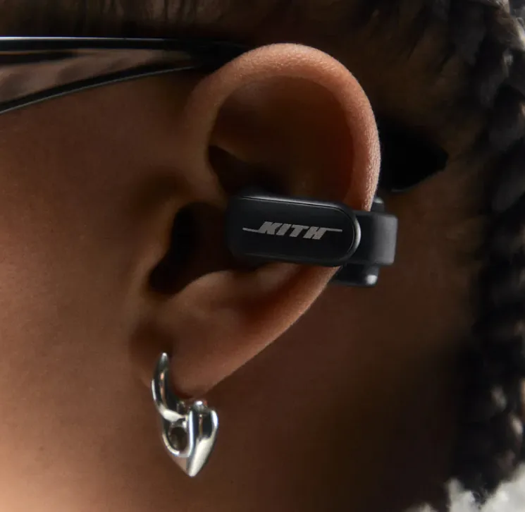 Bose Open Earbuds Ultra 定番の冬ギフト - イヤホン