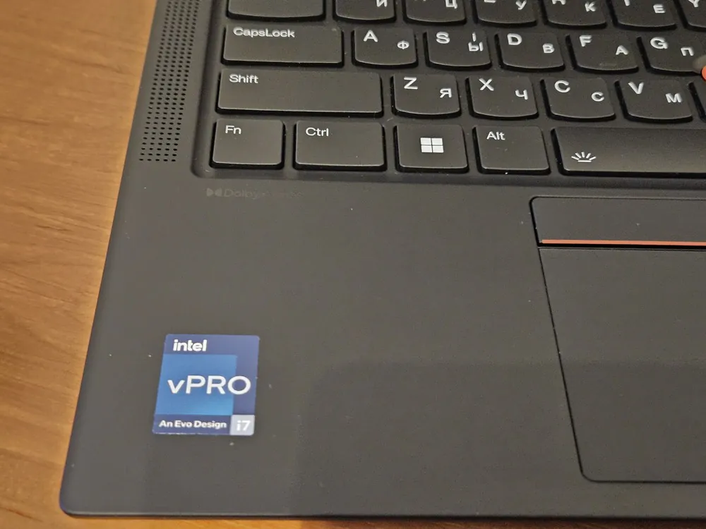 Lenovo ThinkPad X1 Carbon Gen 11"