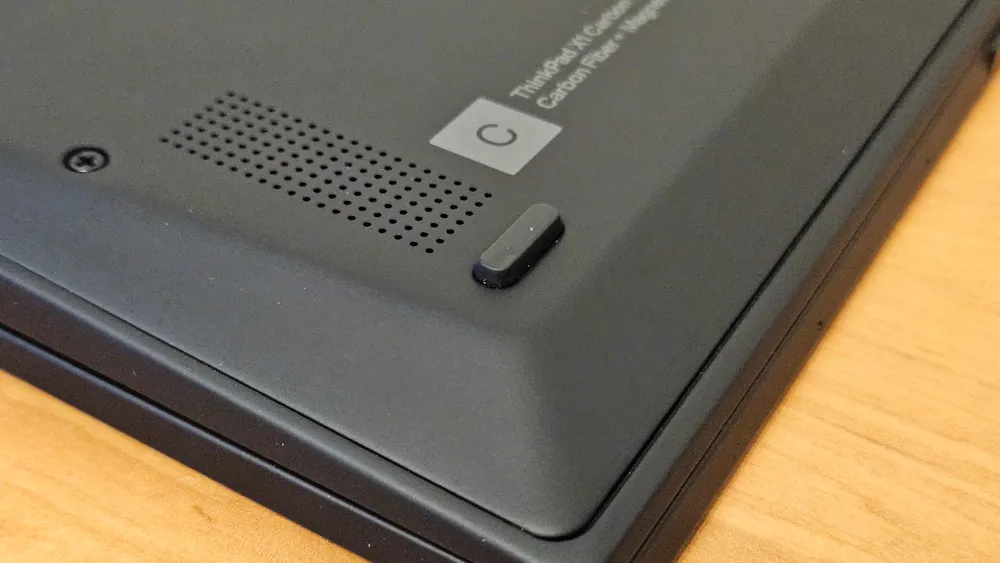 Lenovo ThinkPad X1 Carbon Gen 11"