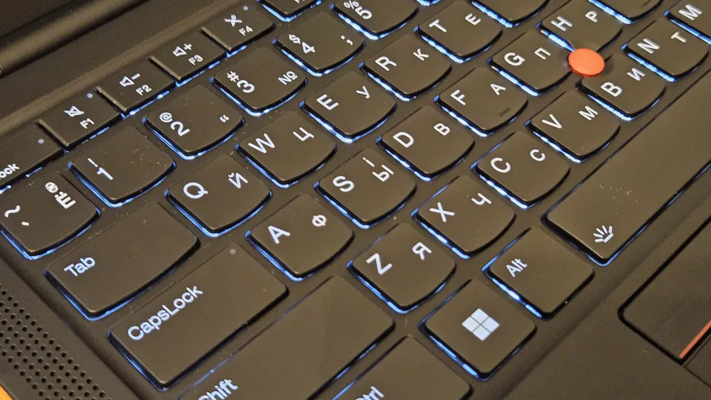Lenovo ThinkPad X1 Carbon Gen 11"