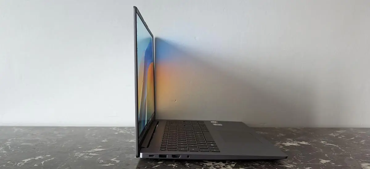 MateBook-D16