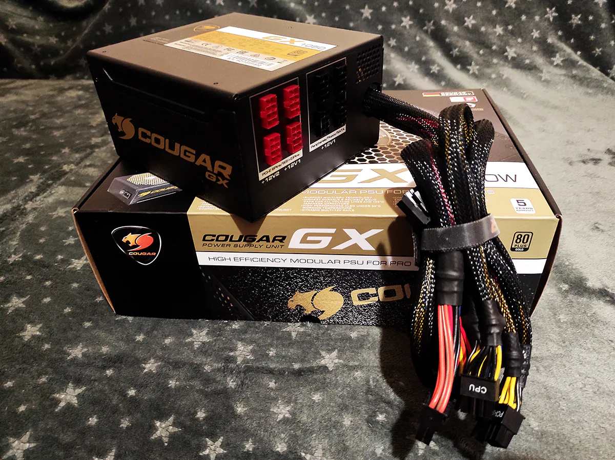 COUGAR GX 1050
