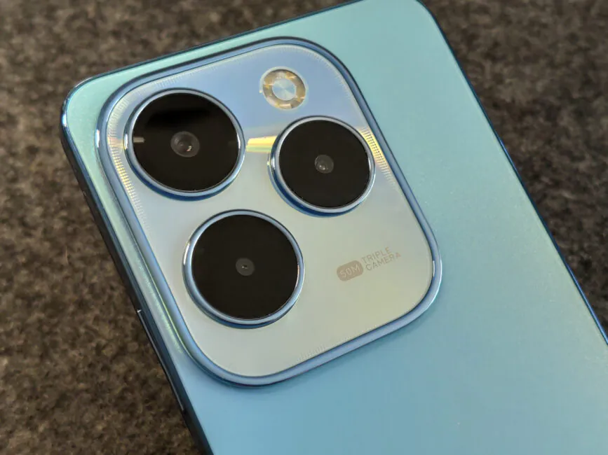 Infinix HOT 40